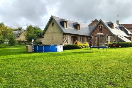 03e65a2d324d7e1d6447c1b95470c685